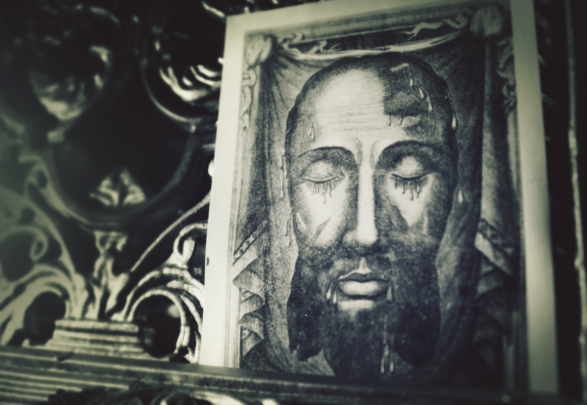 The holy face of Jesus, I Am, from today's reading with Wes Schaeffer.
